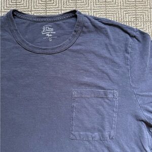 J.Crew Navy Garment Dyed short sleeve tee shirt. Size Large